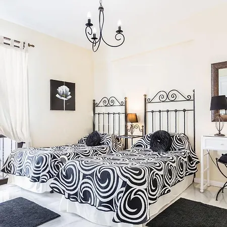 Beachside Puerto Banus Stunning 212 Appartement Marbellac